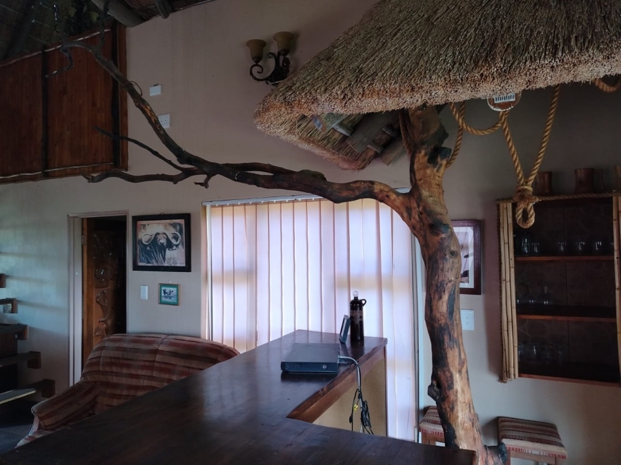 6 Bedroom Property for Sale in Barkly West Rural Northern Cape